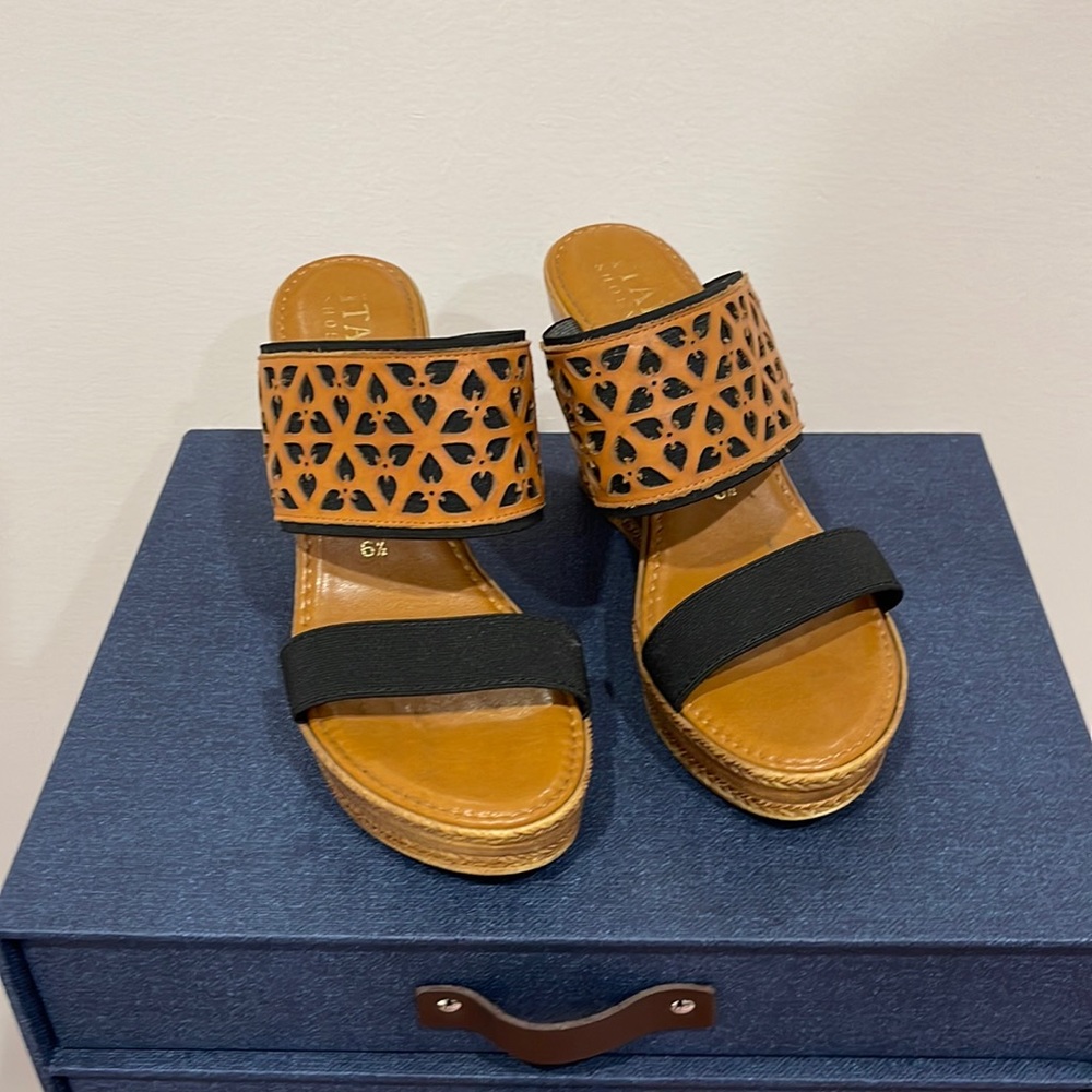 Italian Shoemakers 6.5 laser cut wedge slides